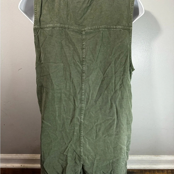 Aerie Army Green Chambray Romper Shorts with Button Down Bodice with Pockets (M) - Picture 4 of 6